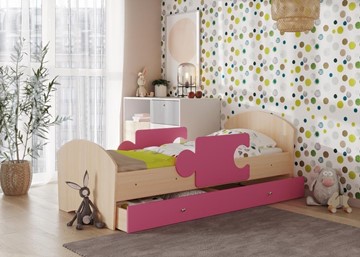 Кровать детская с бортиками и ящиком Мозайка, корпус Млечный дуб/фасад Розовый (щиты) в Улан-Удэ